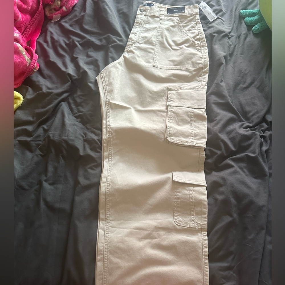 Hollister ultra high rise cargo pants!